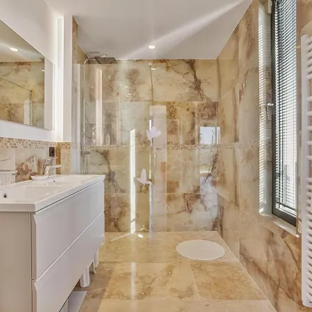 Villa Vue Mer - Piscine - Proche Saint-Tropez *